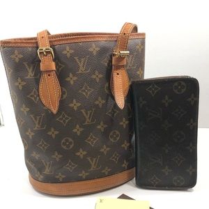 Authentic Louis Vuitton Bucket pm& Zippy wallet